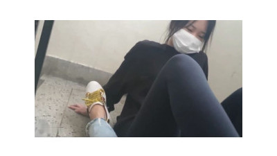 계단간단레깅스녀양말신고 풋잡딸 [얼공작] [딸팡 한국야동,최신야동,무료야동]
